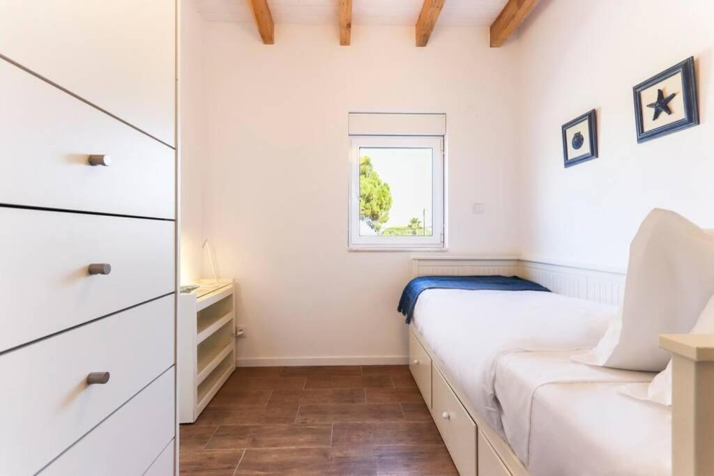 Trafaria Caparica Beach Villa מראה חיצוני תמונה